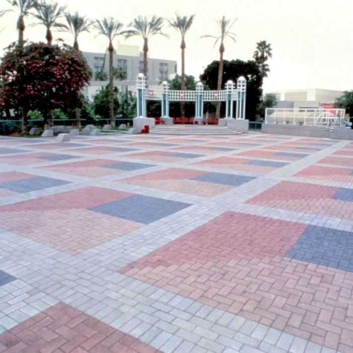 CEMENT BOND PAVING PROMENADE PATTERN